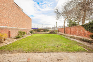 Photo 17- click for photo gallery